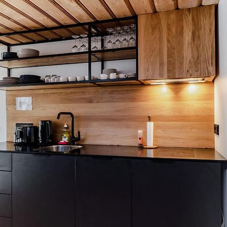 Lj5 - Old Town Rooms With Exclusive Shared Roof Terrace Tallinn Eksteriør bilde